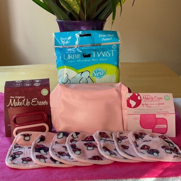 🍄 MAKE UP ERASER MUSHROOM  BUNDLE 🍄 - Picture 8 of 16